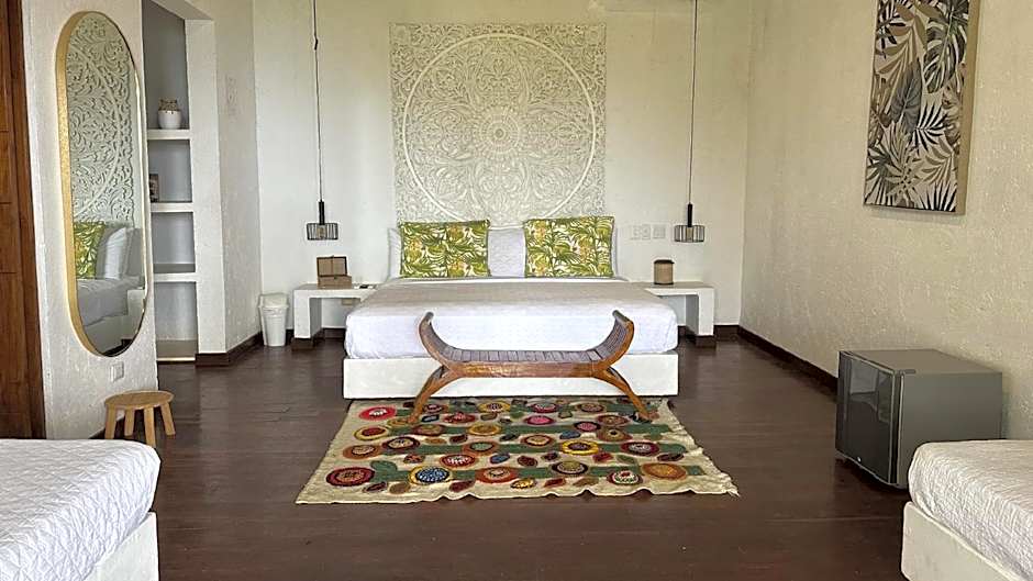 Hotel Acantilado de La Tierra by On vacation