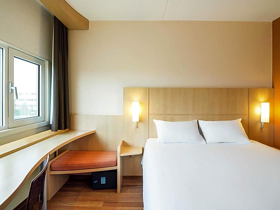 Ibis Amsterdam Airport
