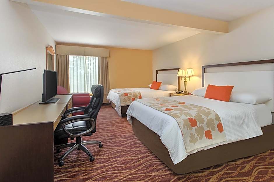 Hawthorn Suites by Wyndham Allentown-Fogelsville