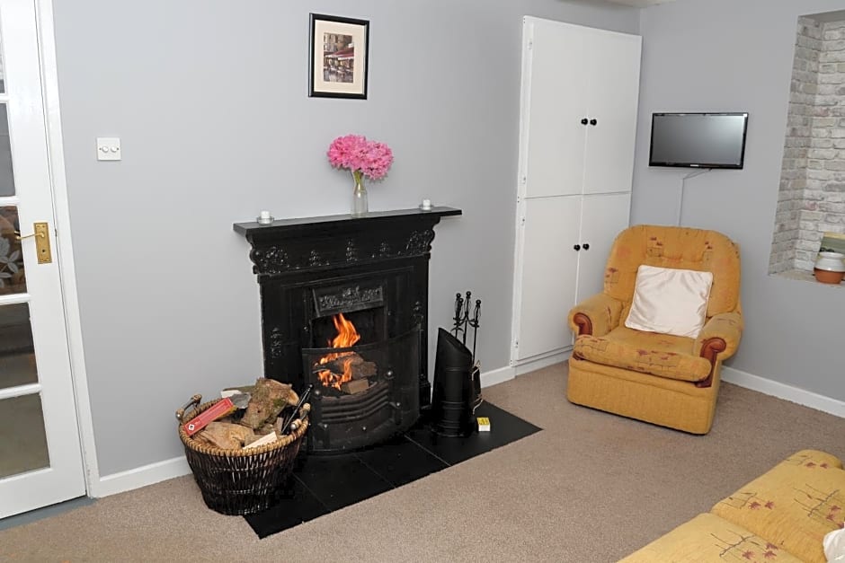 Cloverhill Gate Lodge