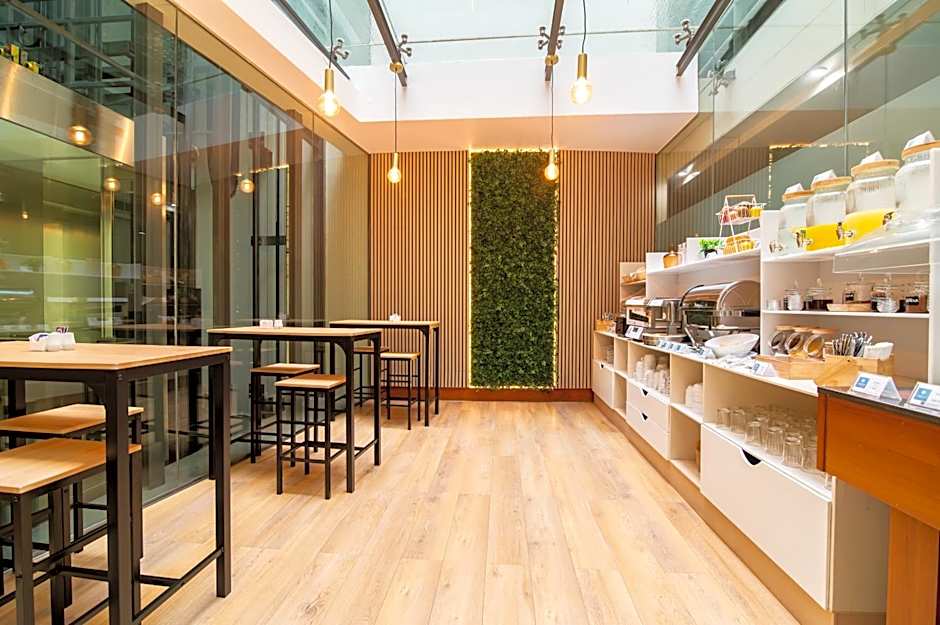 The Azoriani Boutique, an Ascend Collection Hotel