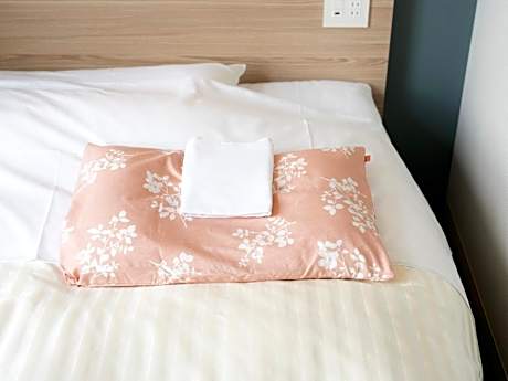 Double Room - Female Only