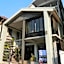 Bloom Boutique Hotel & Cafe