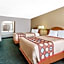 Super 8 by Wyndham Greensboro