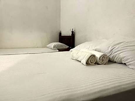 Studio Madero PB-03