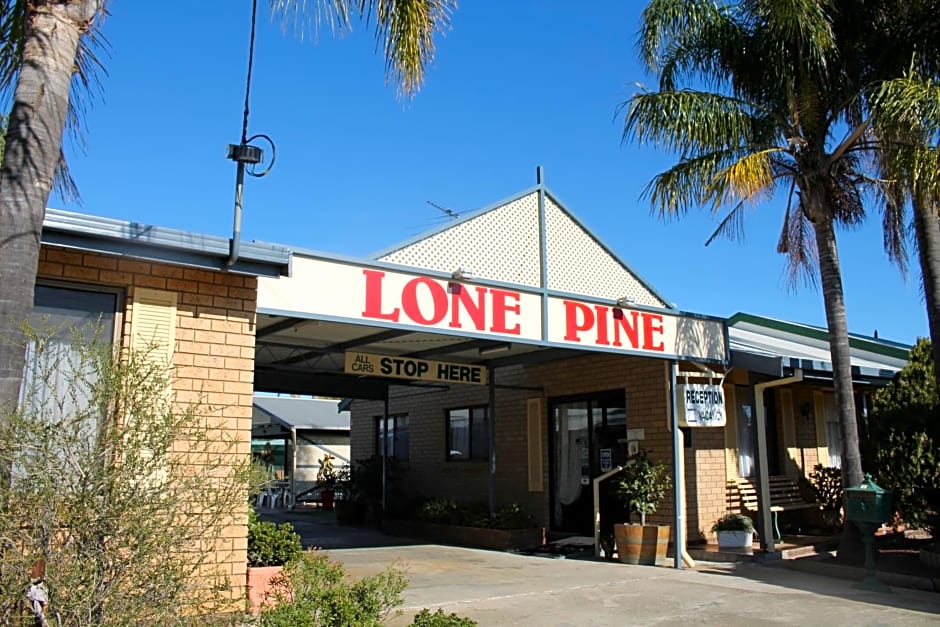 Lone Pine Motel