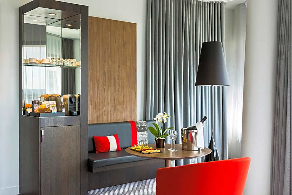 Melia Paris La Defense