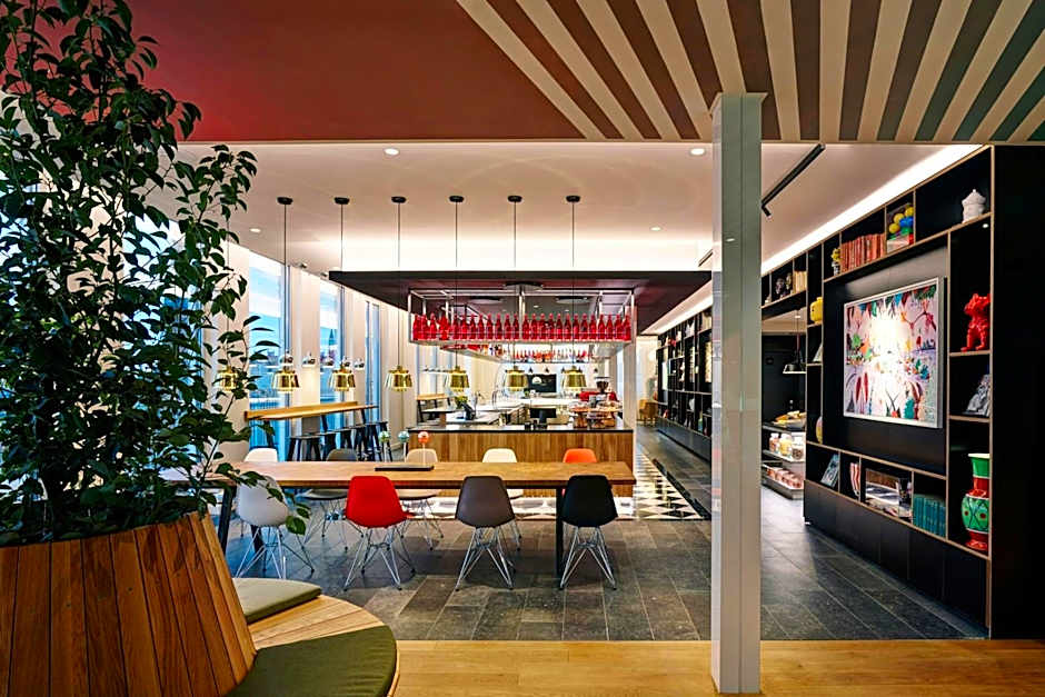 citizenM Copenhagen Radhuspladsen