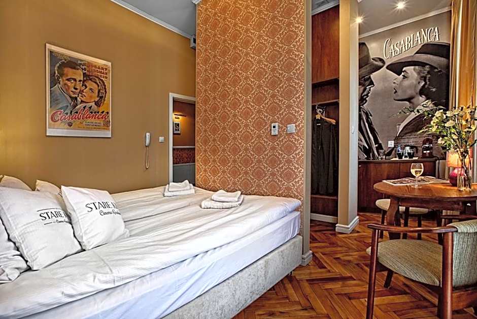 Stare Kino Cinema Residence