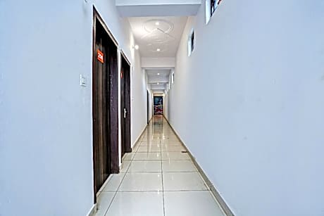 Hotel O Mahak Hotel & Restaurant