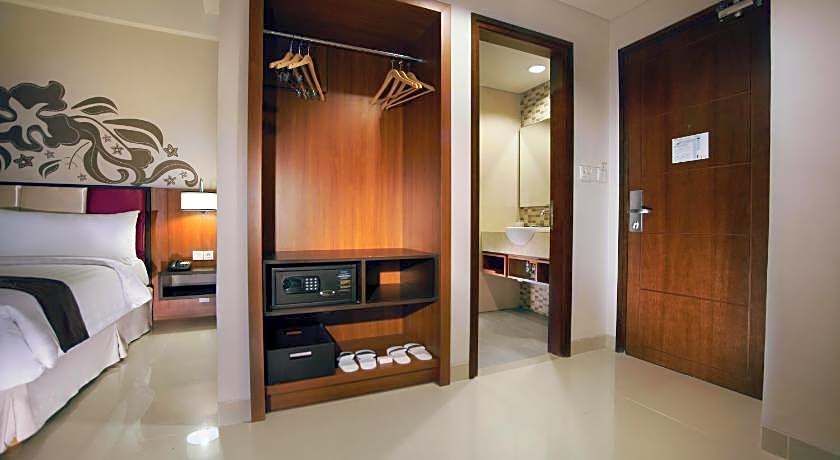 Aston Bojonegoro City Hotel