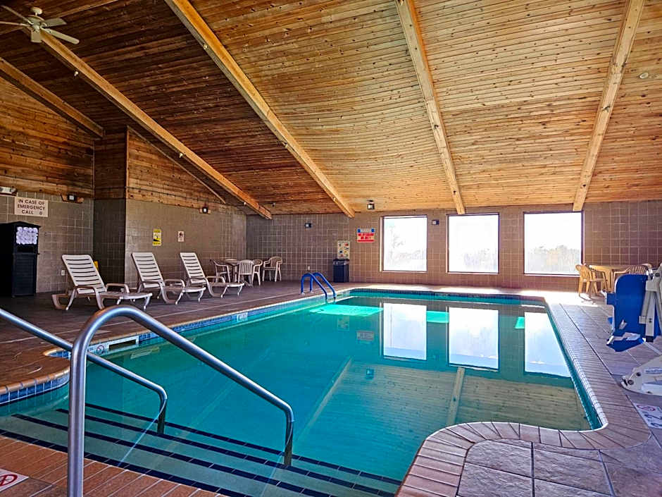 Ramada by Wyndham Platte City KCI Airport