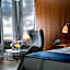 6 Columbus Central Park Hotel