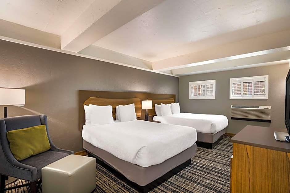 Best Western Antlers