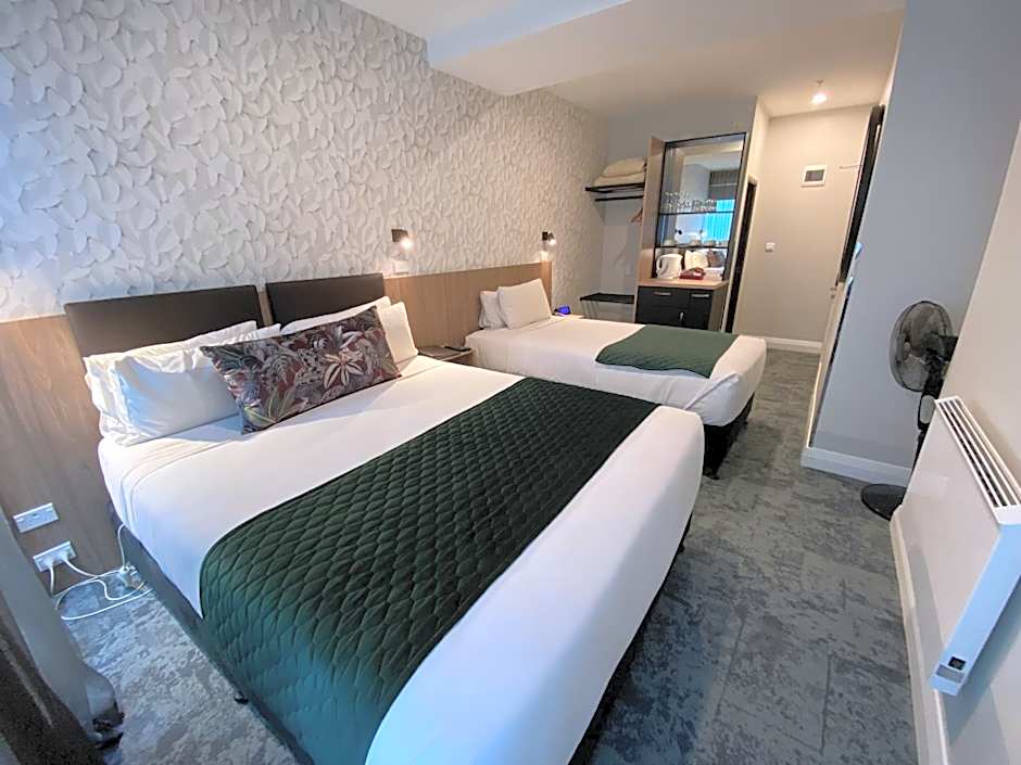 Trinity Hotel