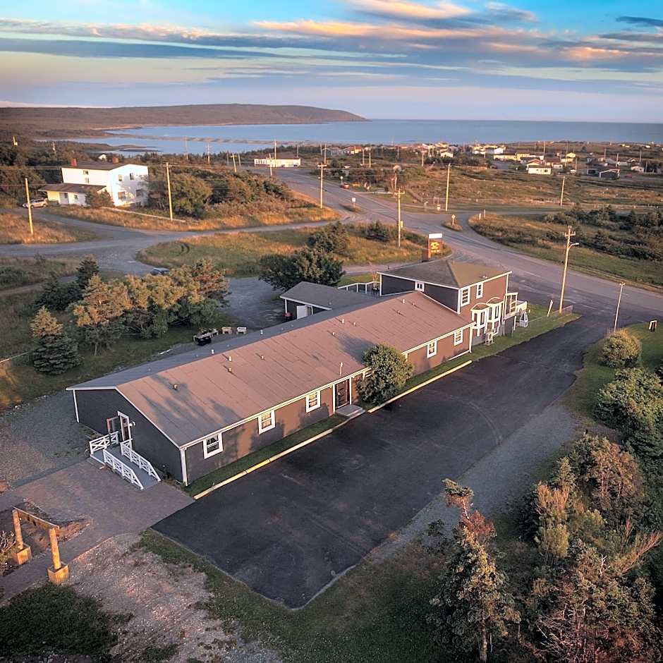 Edge of the Avalon Inn