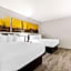 Days Inn & Suites by Wyndham Mesa Near Phoenix
