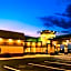 Rock Island Inn & Suites Marshalltown