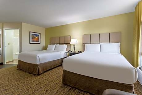 Studio Suite with Two Double Beds