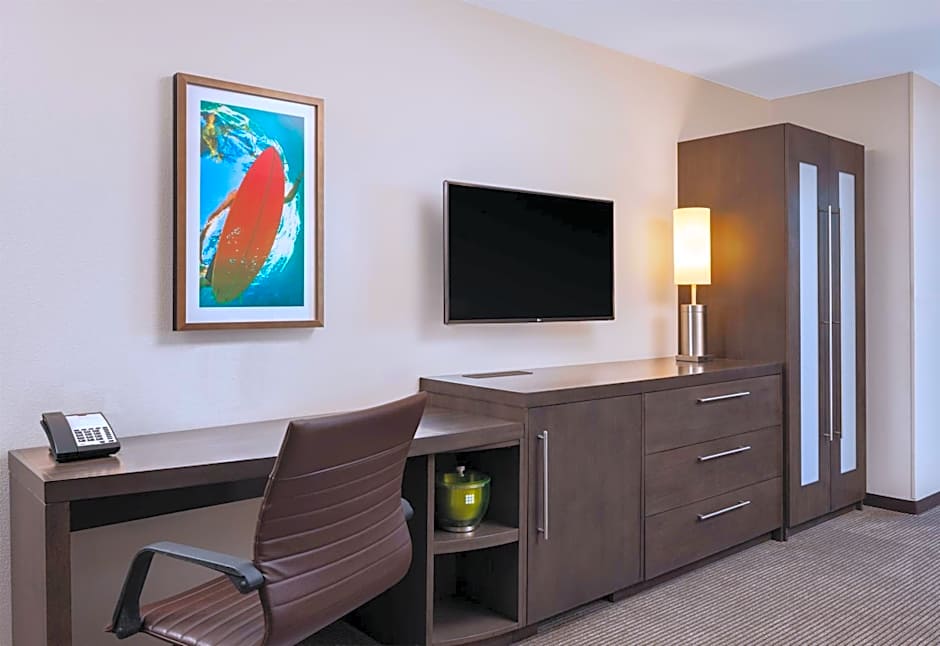 Hyatt Place Santa Cruz