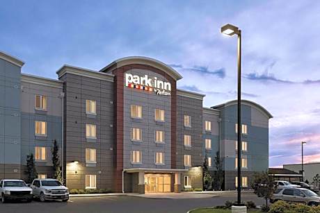 Park Inn by Radisson, Calgary Airport North, AB
