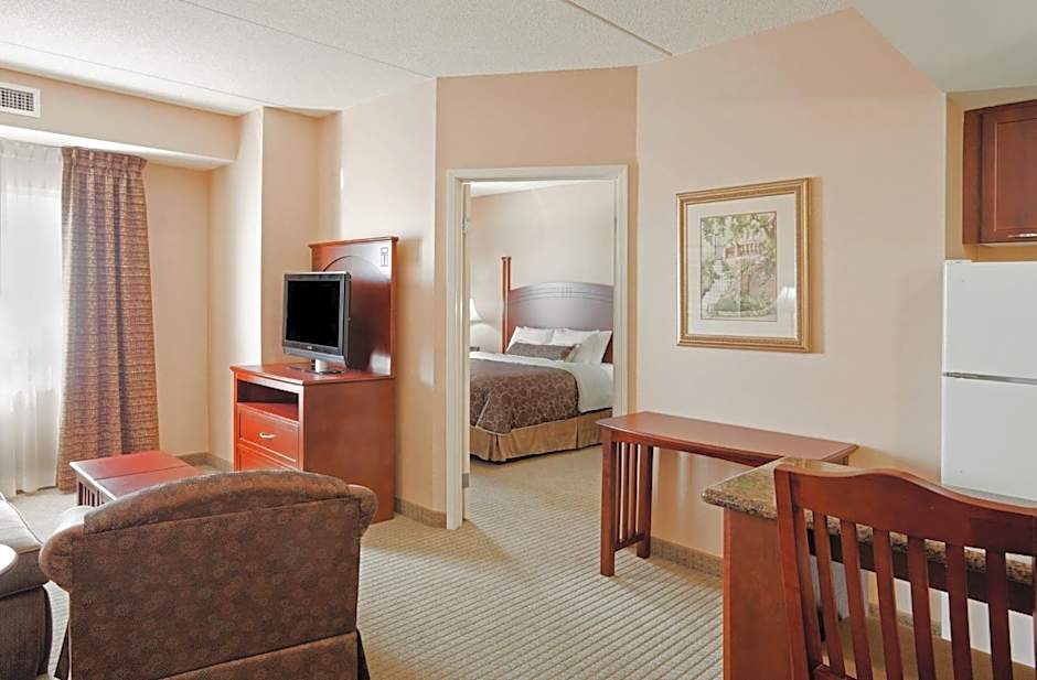 Staybridge Suites Oakville Burlington By IHG