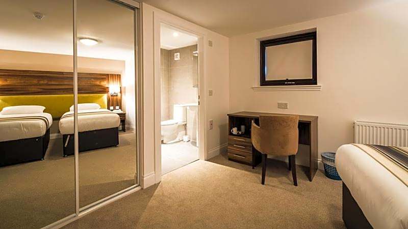Livingston Lodge Hotel