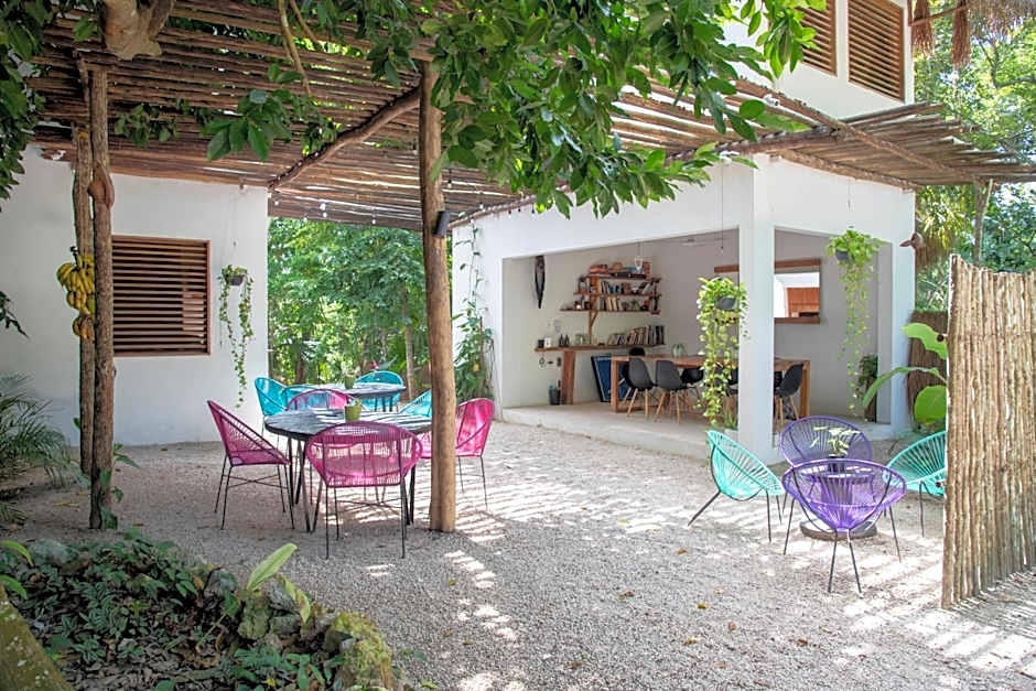 Azul Nomeolvides Bacalar - Guests Only