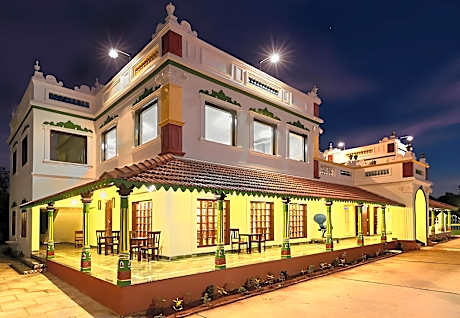 Marutham Village Resort 