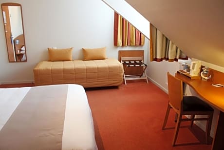 Standard Room - 3 Single Beds