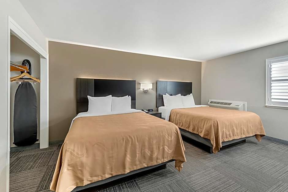 Quality Inn Kettleman City near Hwy 41