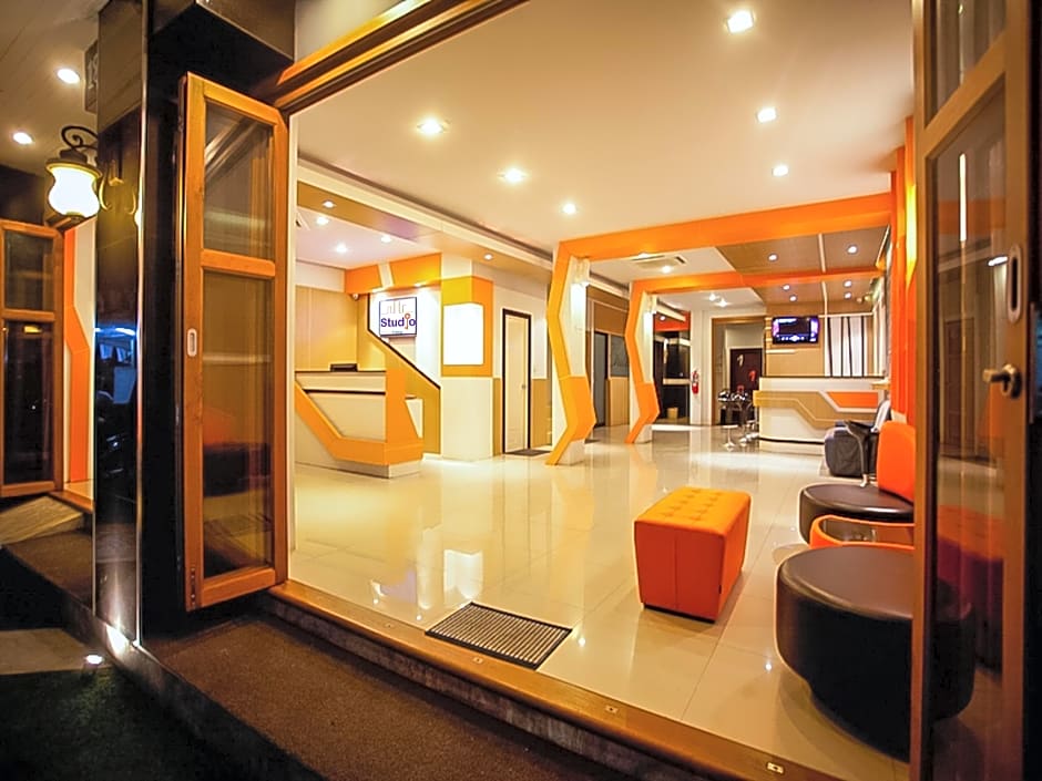 Studio Patong by iCheck inn