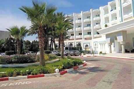 Aylimas Beach - Family Hotel