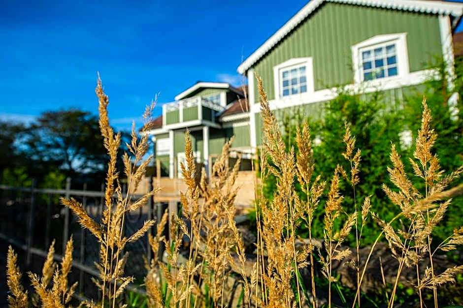 Vare 4 vandrarhem AB