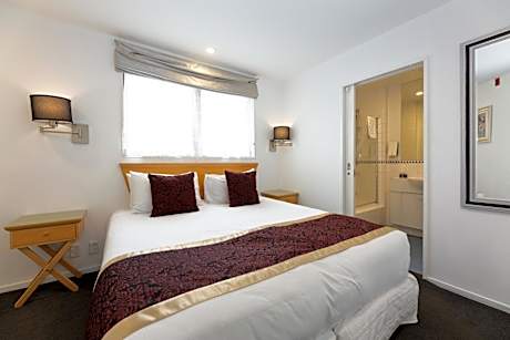 Corporate Two-Bedroom Apartment