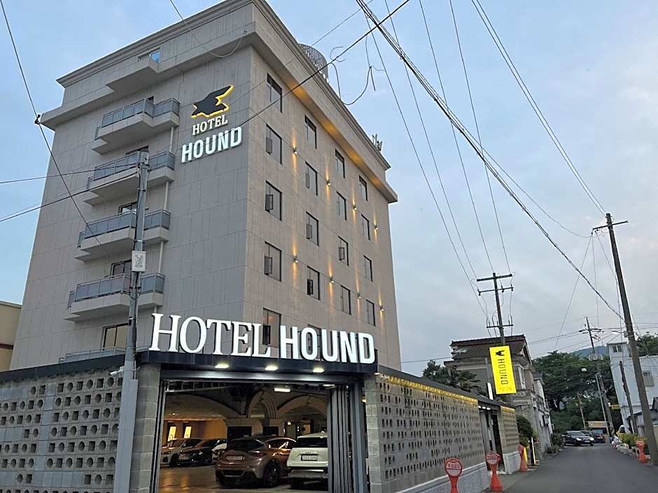 Hound Hotel Suncheon station