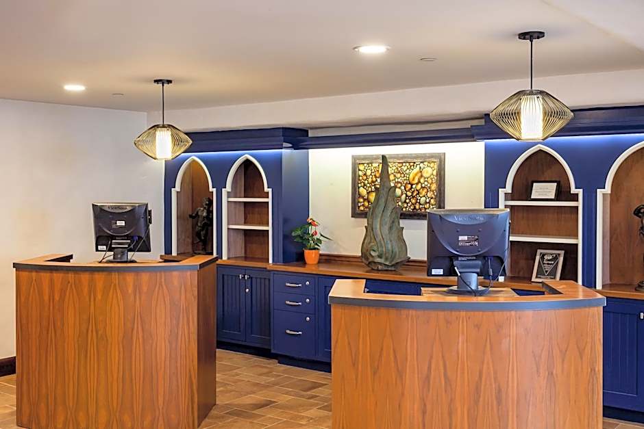Hotel Pacific