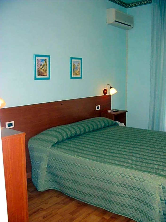 Hotel Daisy