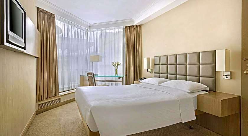 The Kowloon Hotel