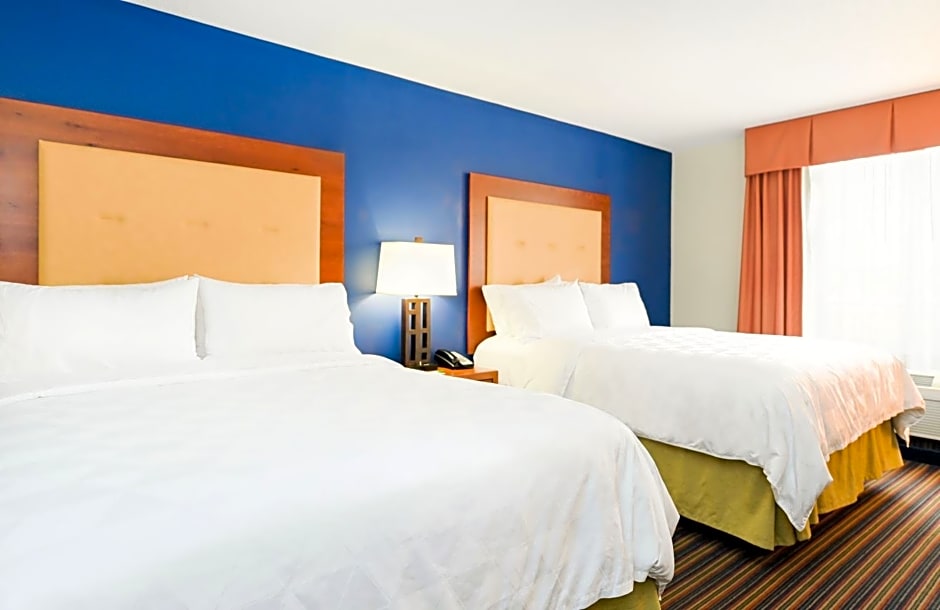 Holiday Inn Petersburg North- Fort Lee, an IHG Hotel