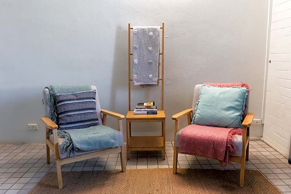 Youth Shack Backpackers