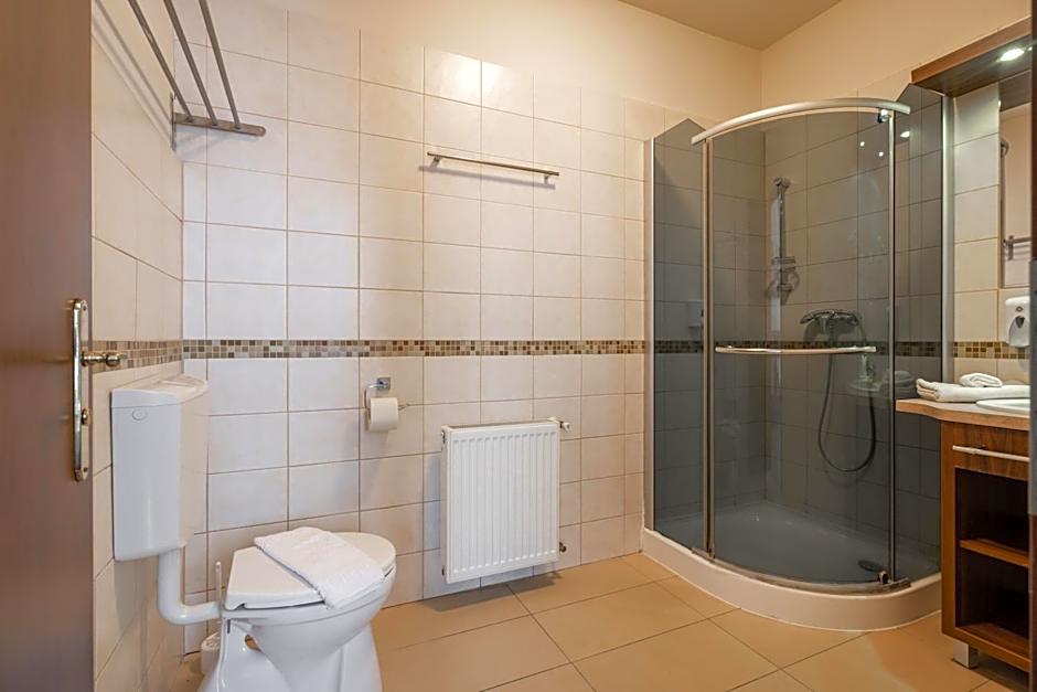 Elit Boutique Rooms- Best Location by BQA