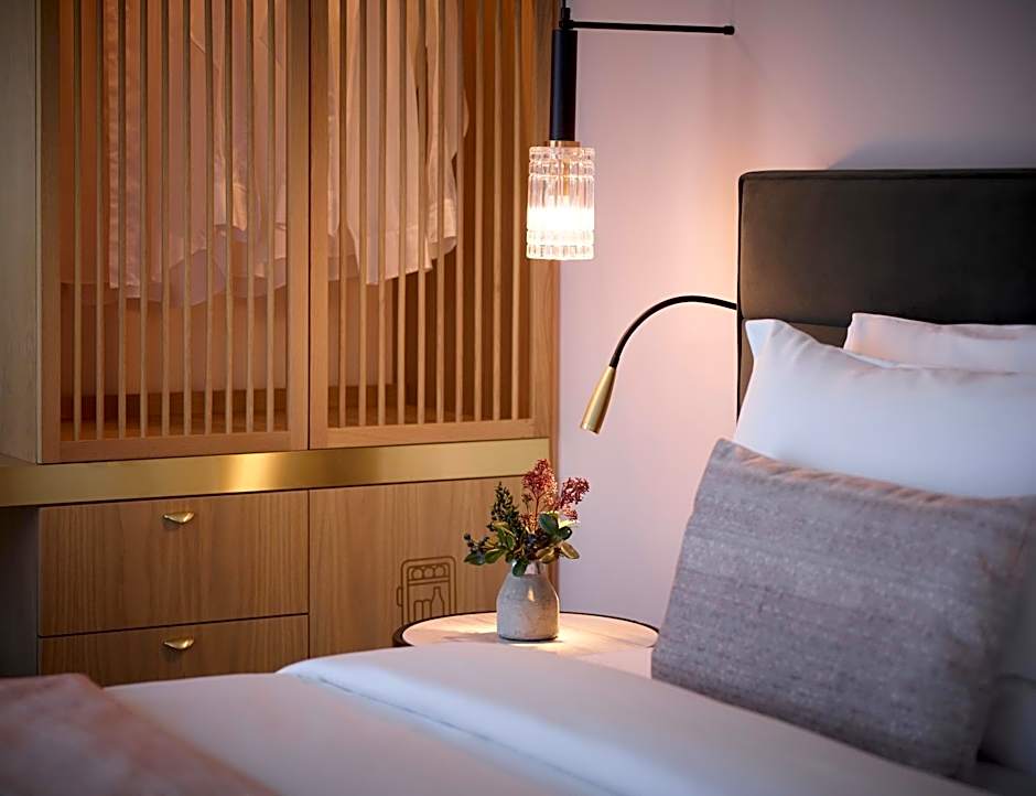 SAY HOTEL