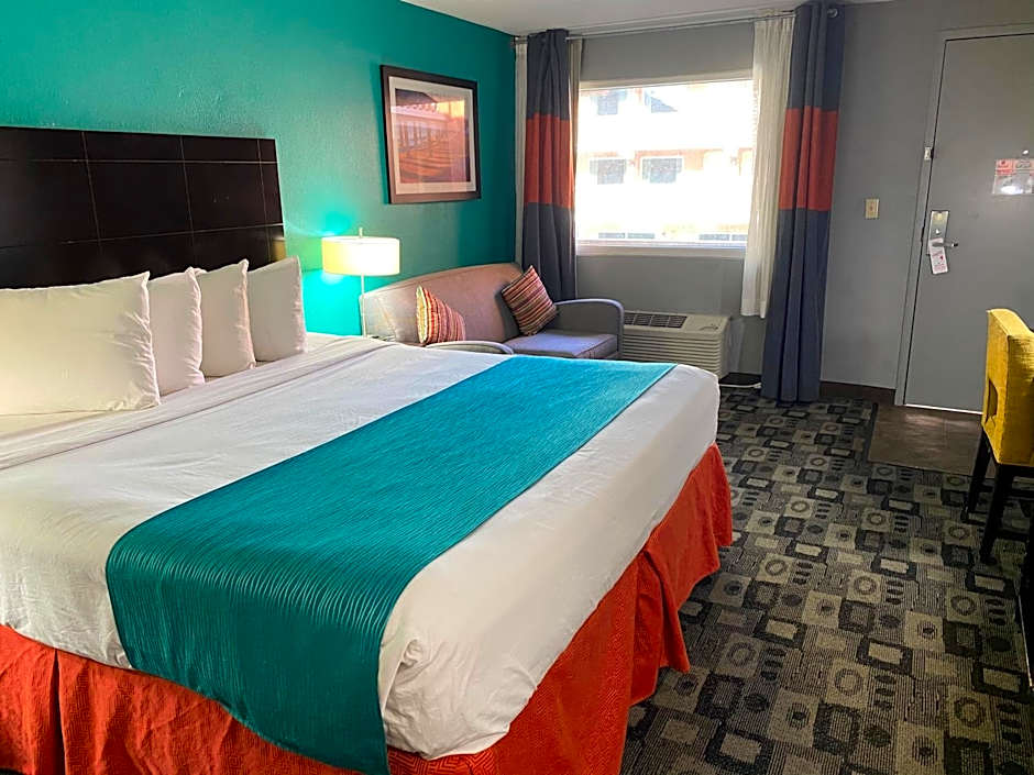 Clarion Inn