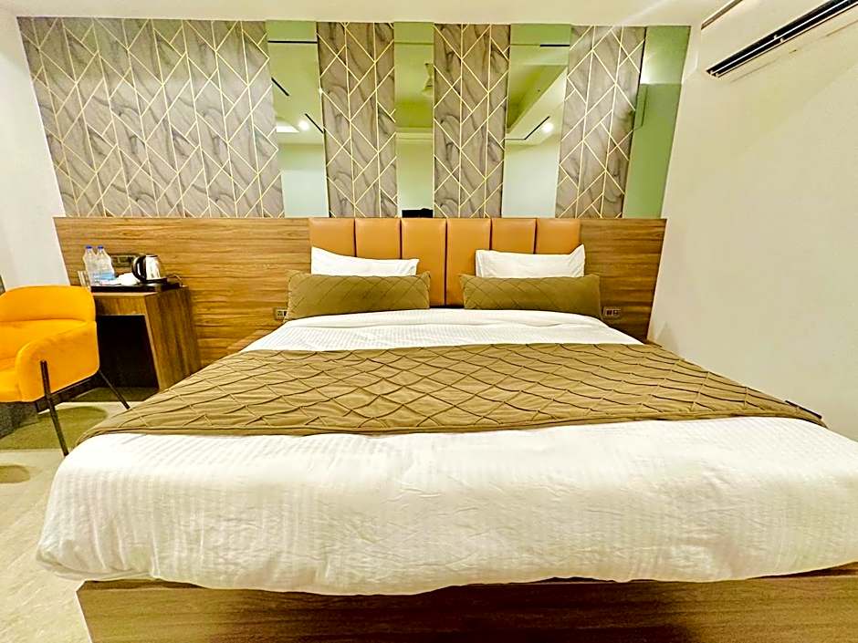Hotel Smart Inn Mahipalpur Delhi Airport