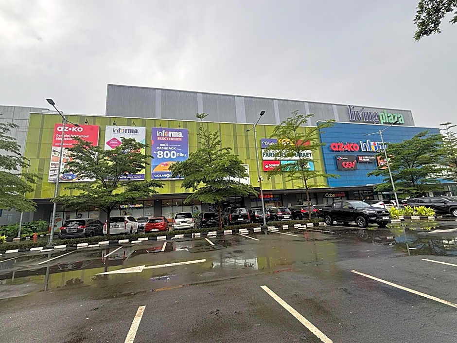 Grand Zuri Jababeka Hotel