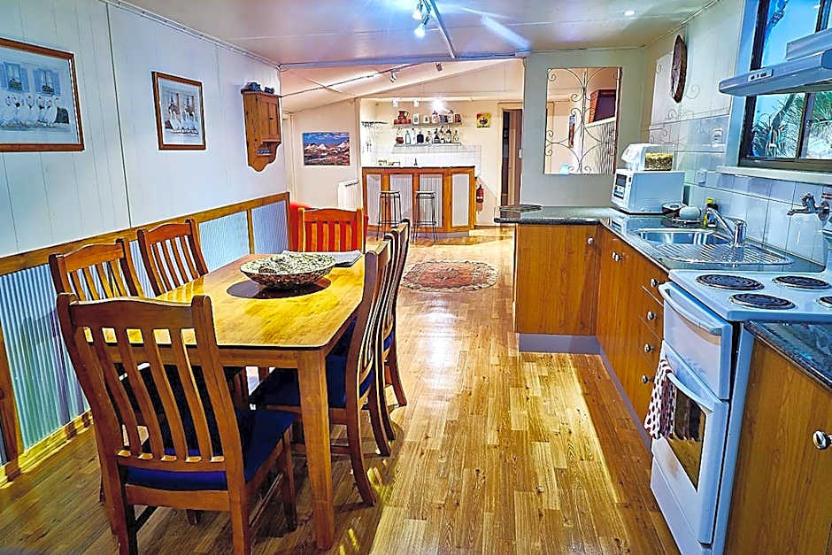 Underground Bed & Breakfast