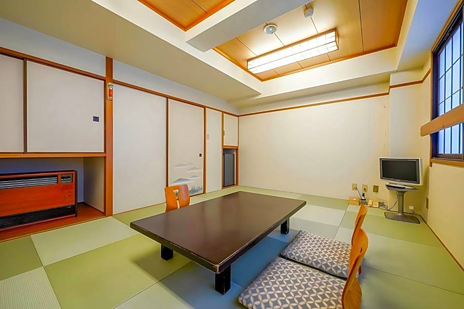 Ryokan Wakamiya Hotel