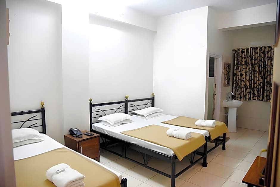 Foto 1 daripada 2 — 3 Single Beds