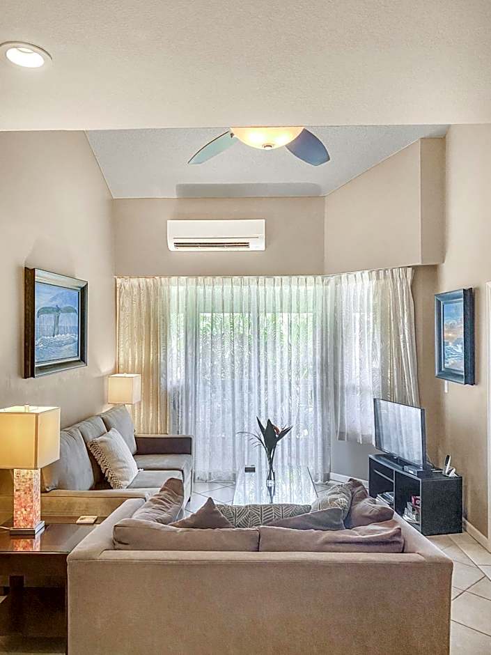 Renovated 2BR at Maui Banyan - Pool, Hot Tub, A/C